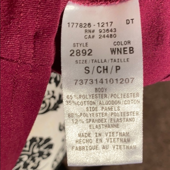 Cherokee wine color small scrub top - Picture 3 of 4